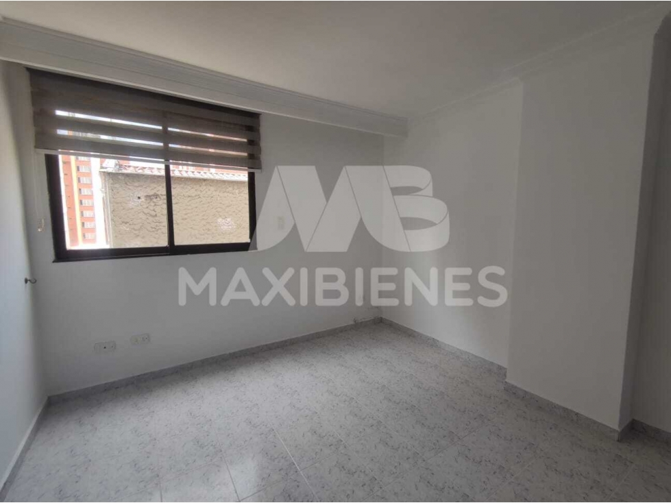 APARTAMENTO EN ARRIENDO SECTOR LAURELES — foto 2