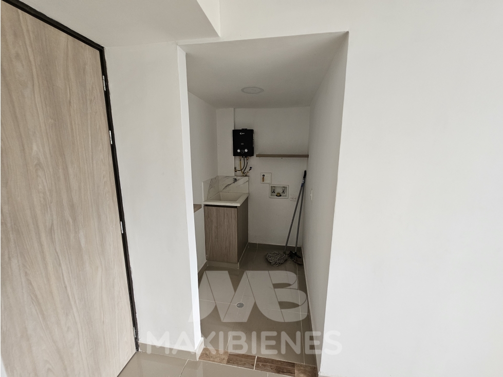 APARTAMENTO PARA ARRIENDO UBICADO EN BELLO — foto 4