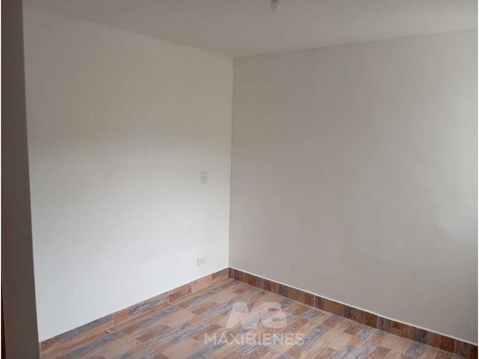 APARTAMENTO PARA ARRIENDO UBICADO EN BELLO — foto 5