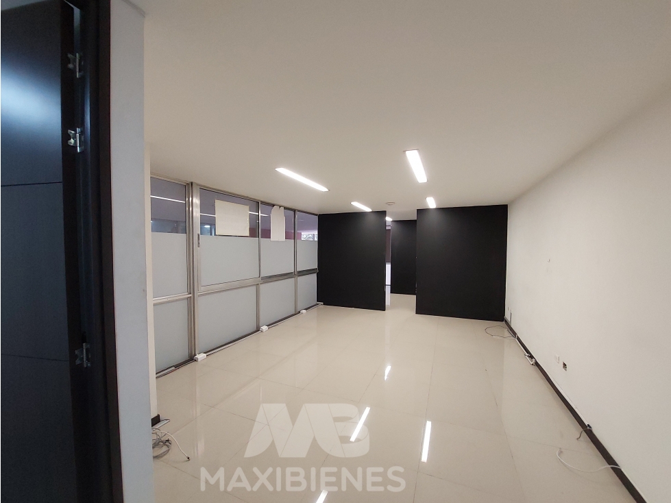 OFICINA PARA ARRIENDO UBICADO EN BELLO - 2
