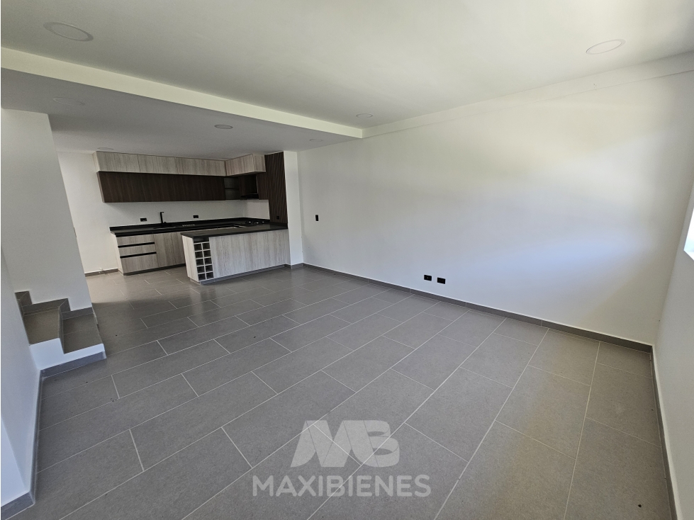 CASA EN ARRRIENDO UBICADO EN GIRARDOTA - 3