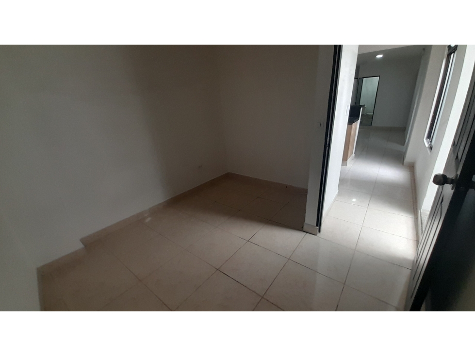APARTAMENTO PARA ARRIENDO UBICADO EN BELLO — foto 4