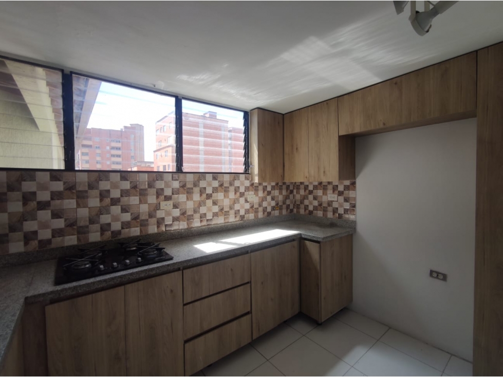 APARTAMENTO EN ARRIENDO SECTOR LAURELES