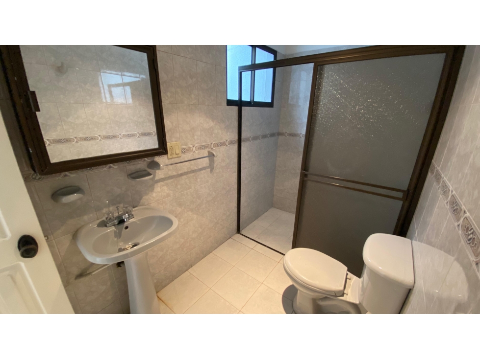 APARTAMENTO EN ARRIENDO SECTOR SAN JOAQUIN