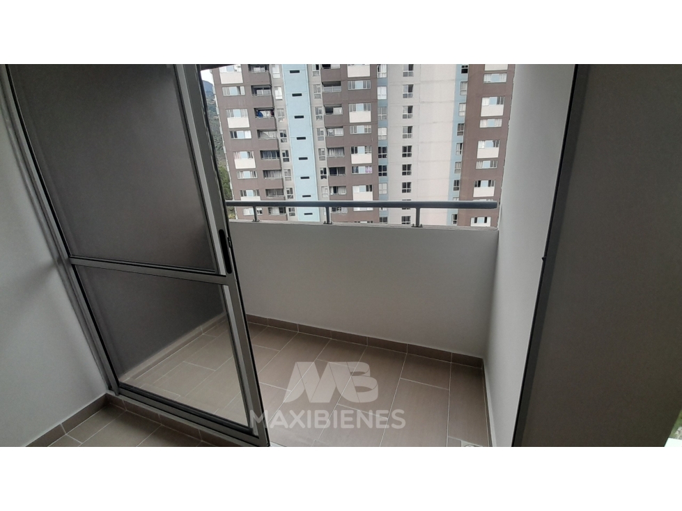 APARTAMENTO PARA ARRIENDO UBICADO EN BELLO — foto 4
