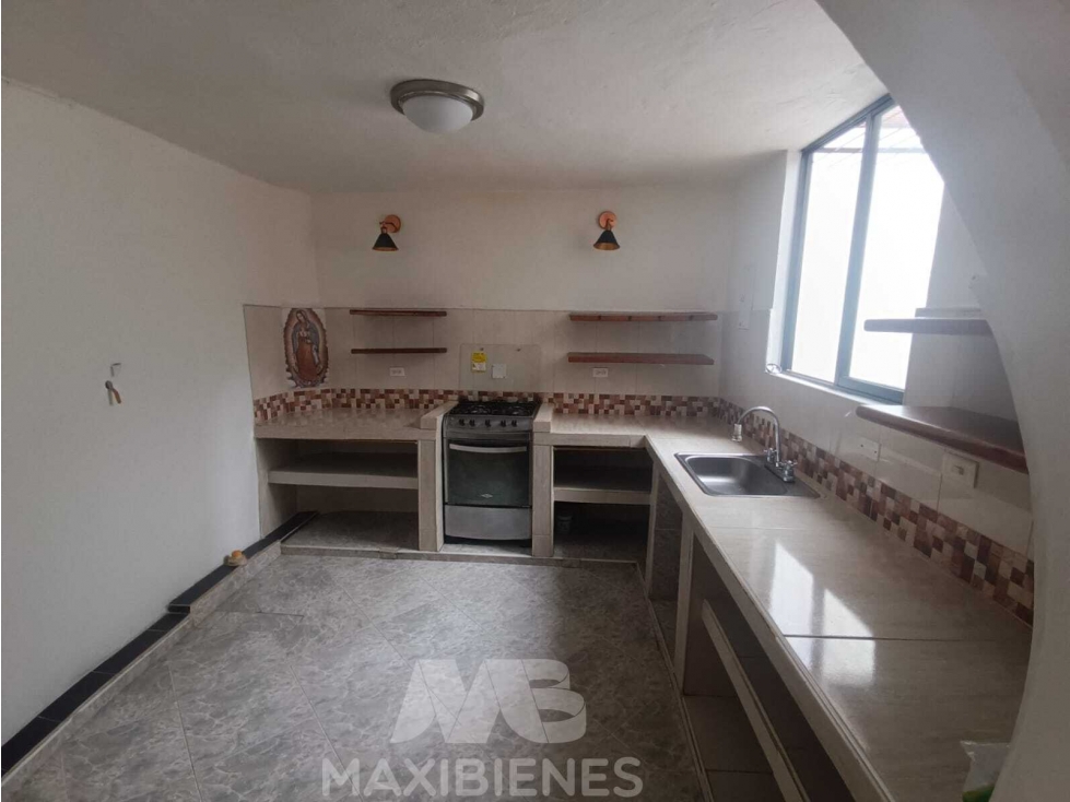 CASA PARA ARRIENDO UBICADO EN BELLO - 2