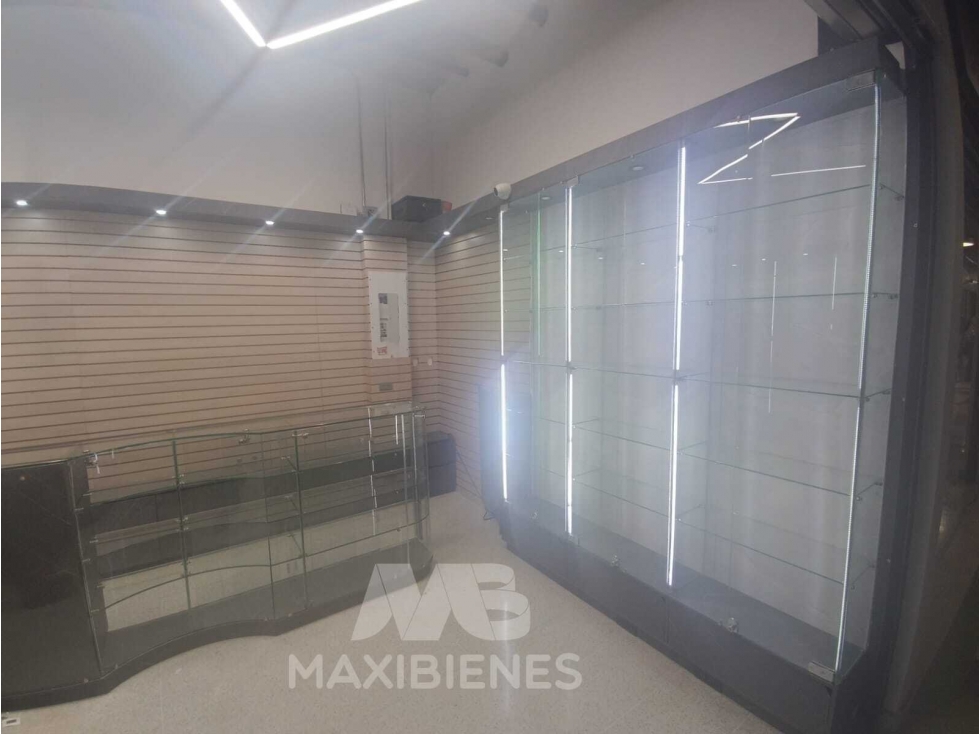 LOCAL PARA ARRIENDO UBICADO EN BELLO