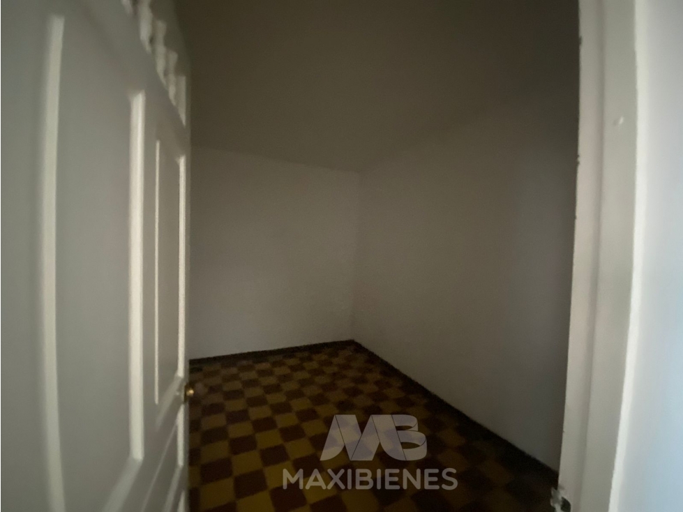 CASA PARA ARRIENDO UBICADO EN BARRIO PEREZ, BELLO — foto 3