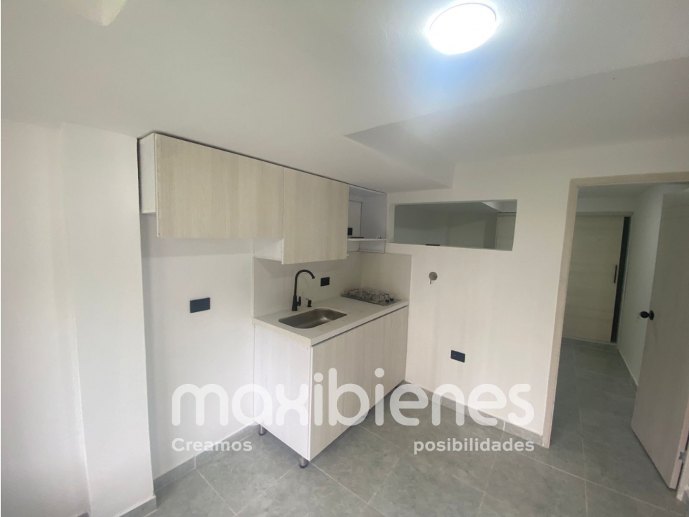 SE ARRIENDA APARTAMENTO EN BARIO NUEVO BELLO.