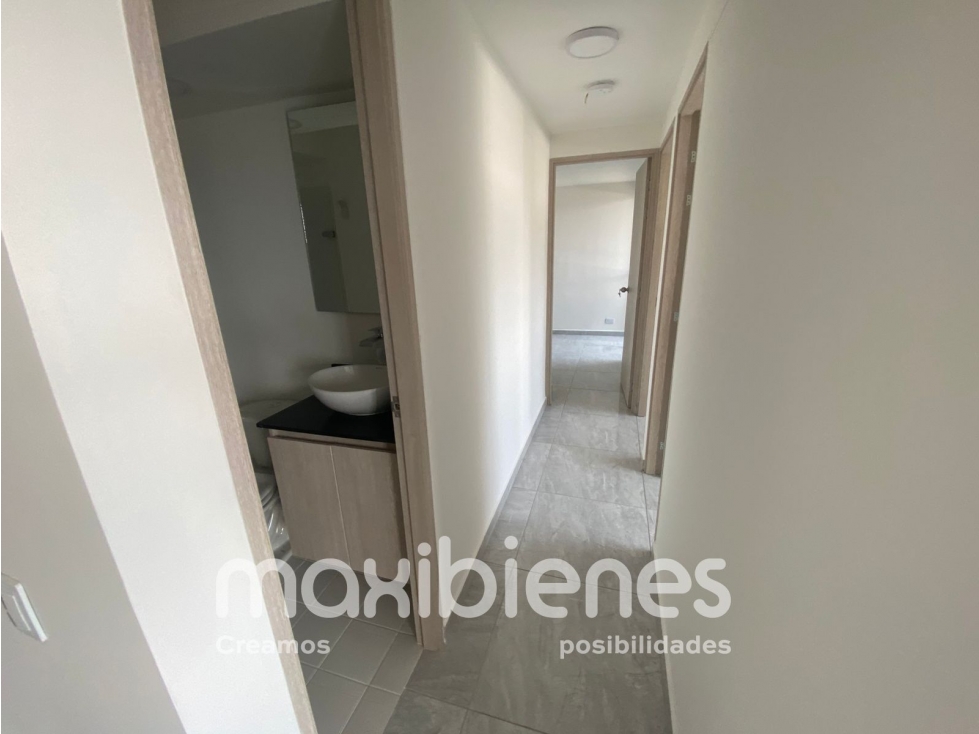 SE ARRIENDA APARTAMENTO EN SAN GABRIEL BELLO.