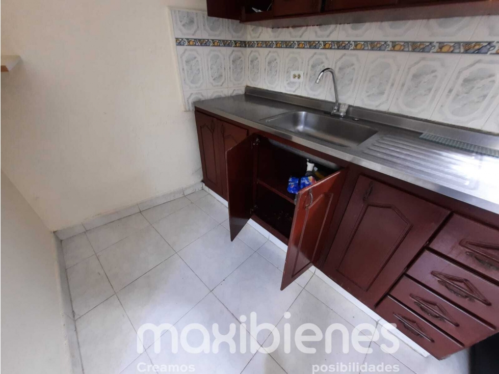 INGRESA CASA EN BELLO, LA MESA
