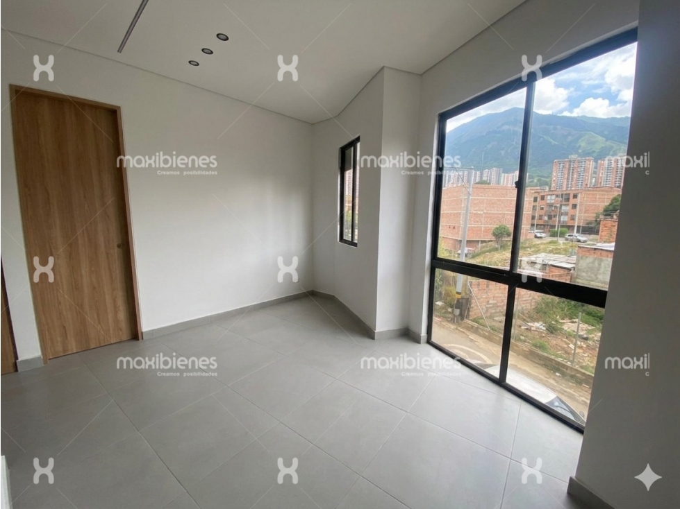 SE ARRIENDA APARTAMENTO EN EL TRAPICHE BELLO.