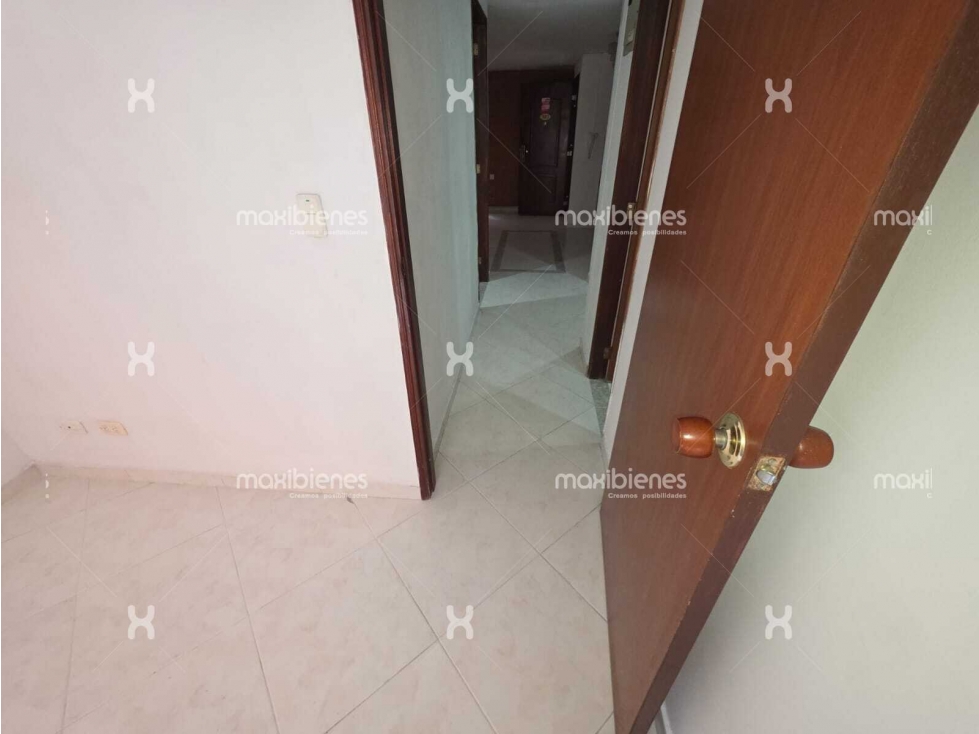 SE ARRIENDA APARTAMENTO EN MANCHESTER BELLO.