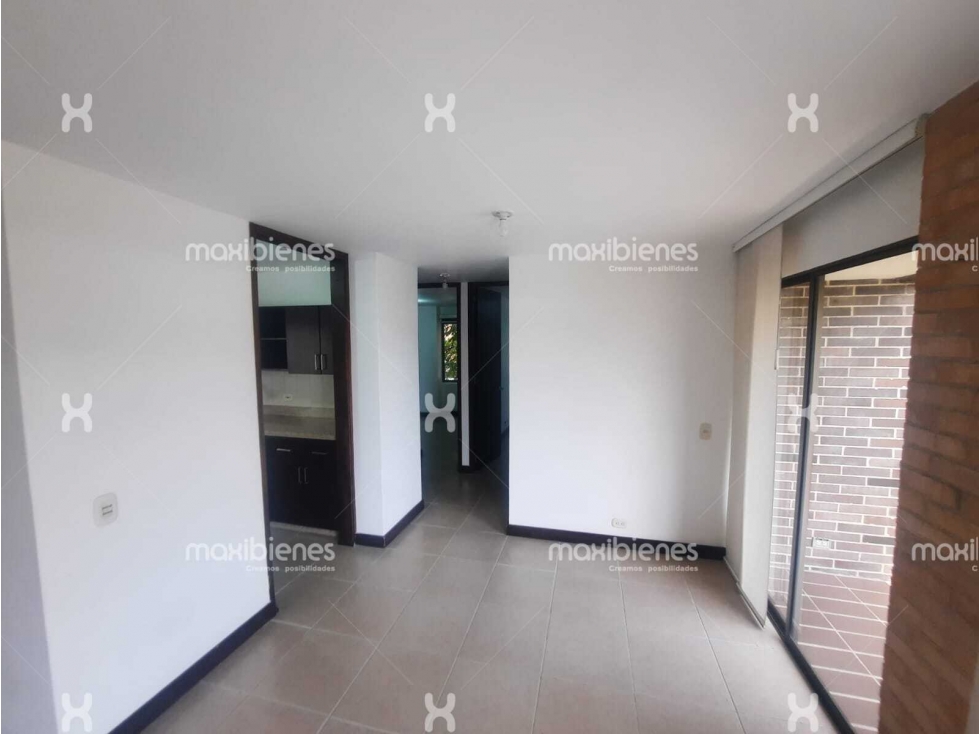 INGRESA APARTAMENTO EN MEDELLIN, LAURELES.