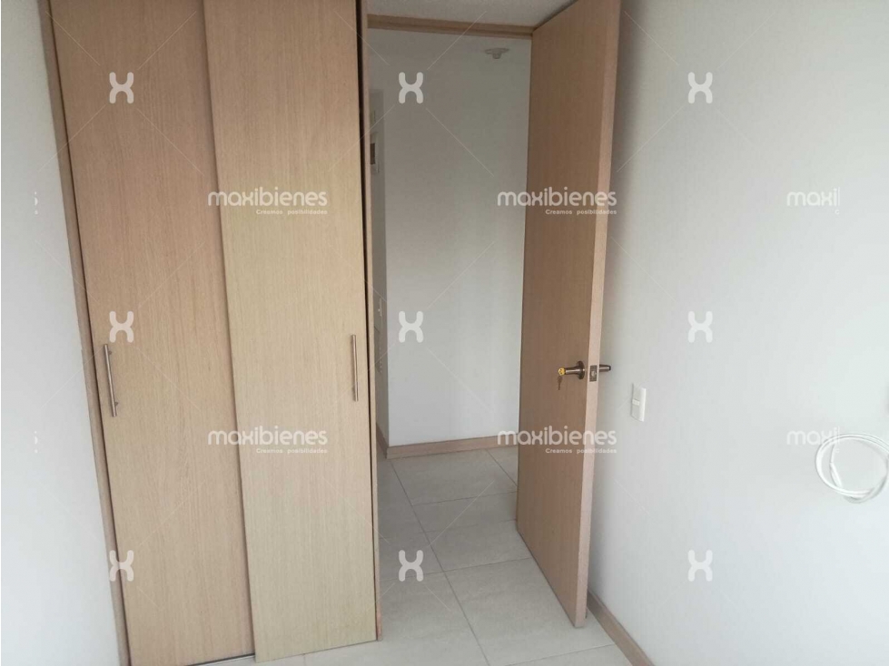 SE VENDE APARTAMENTO EN AMAZONIA BELLO. — foto 3