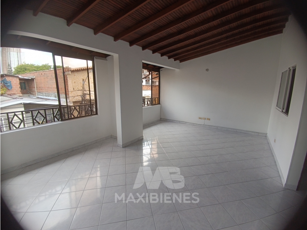 CASA PARA ARRIENDO UBICADO EN BELLO