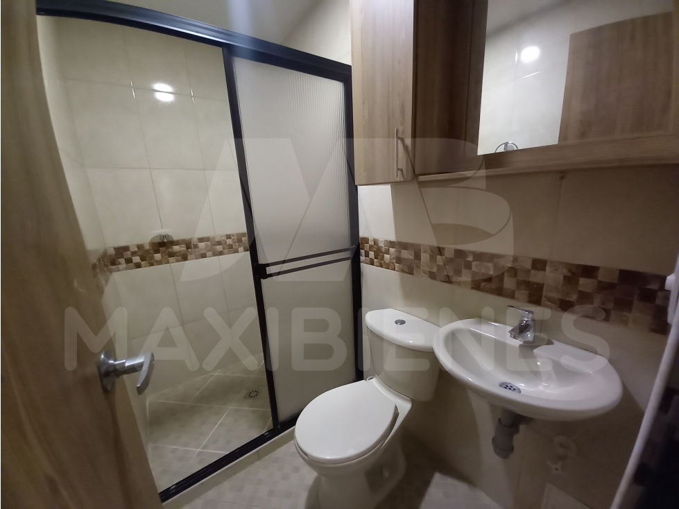 APARTAMENTO EN ARRIENDO EN EL SECTOR DE SAN JAVIER — foto 3