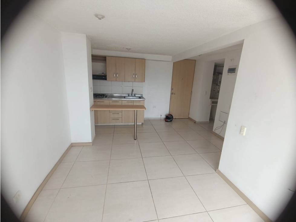 APARTAMENTO PARA ARRIENDO UBICADO EN BELLO — foto 2