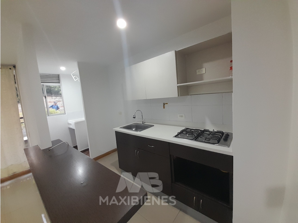APARTAMENTO PARA ARRIENDO UBICADO EN BELLO — foto 3
