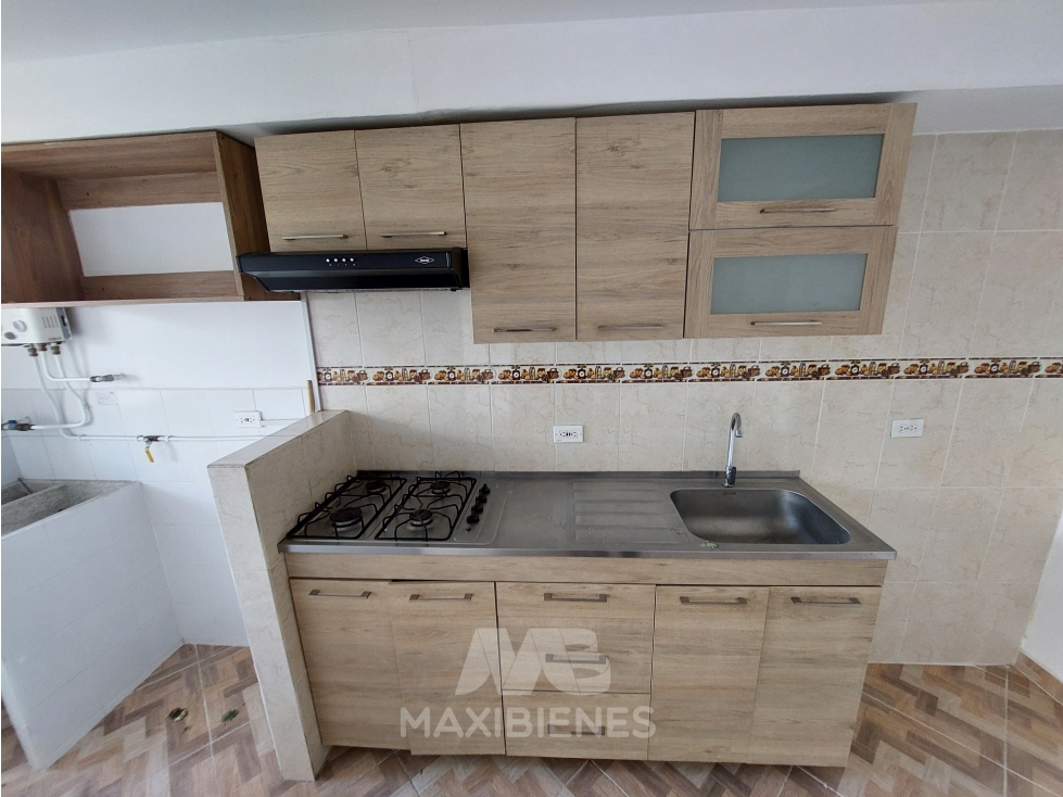 APARTAMENTO PARA ARRIENDO UBICADO EN BELLO — foto 4