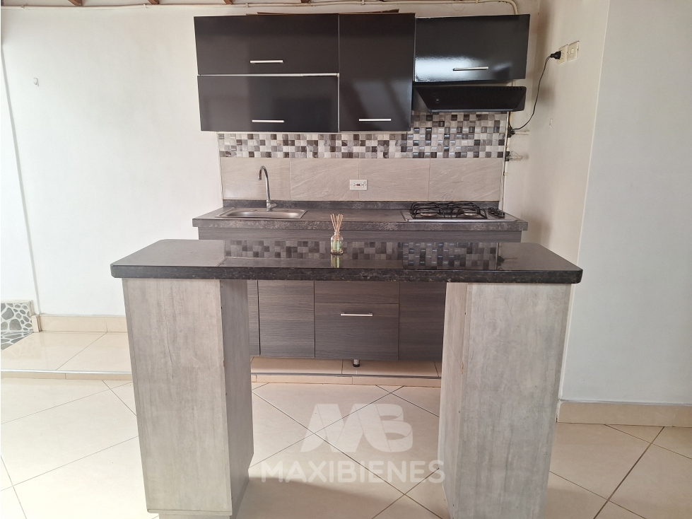 APARTAMENTO PARA ARRIENDO UBICADO EN BELLO — foto 2