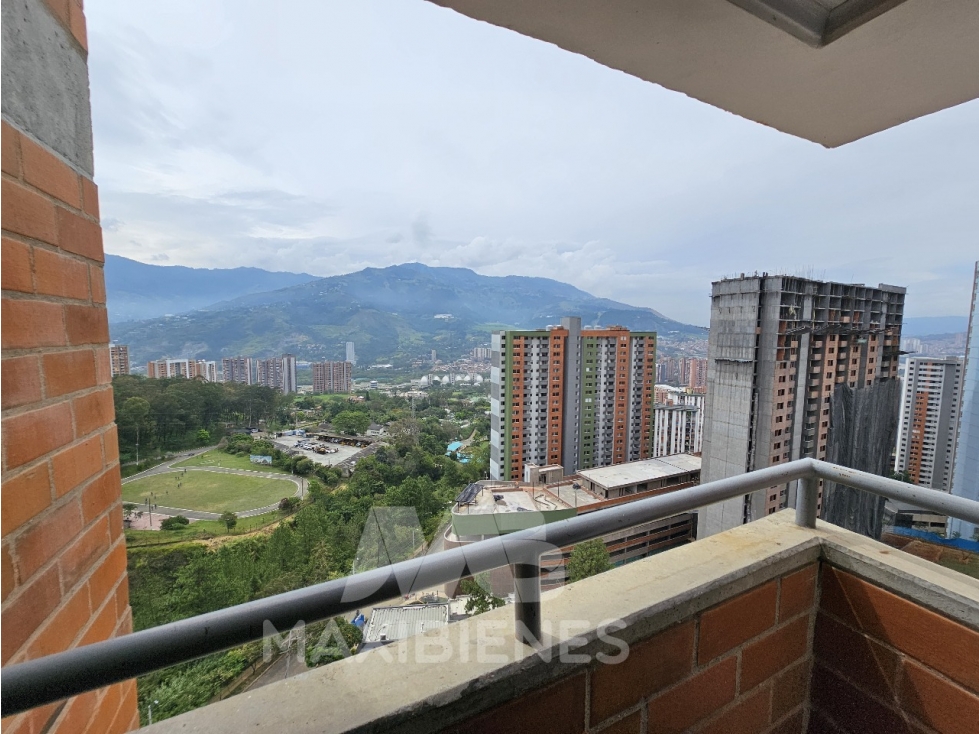 APARTAMENTO PARA ARRIENDO UBICADO EN BELLO — foto 6