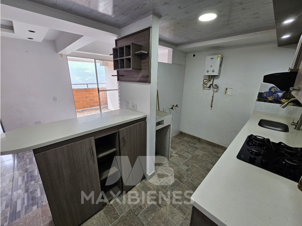 APARTAMENTO PARA ARRIENDO UBICADO EN BELLO — foto 3