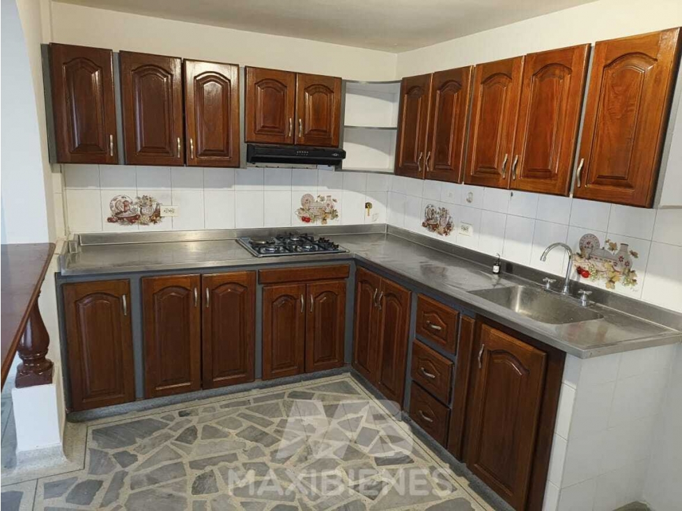 CASA PARA ARRIENDO UBICADO EN BELLO - 1