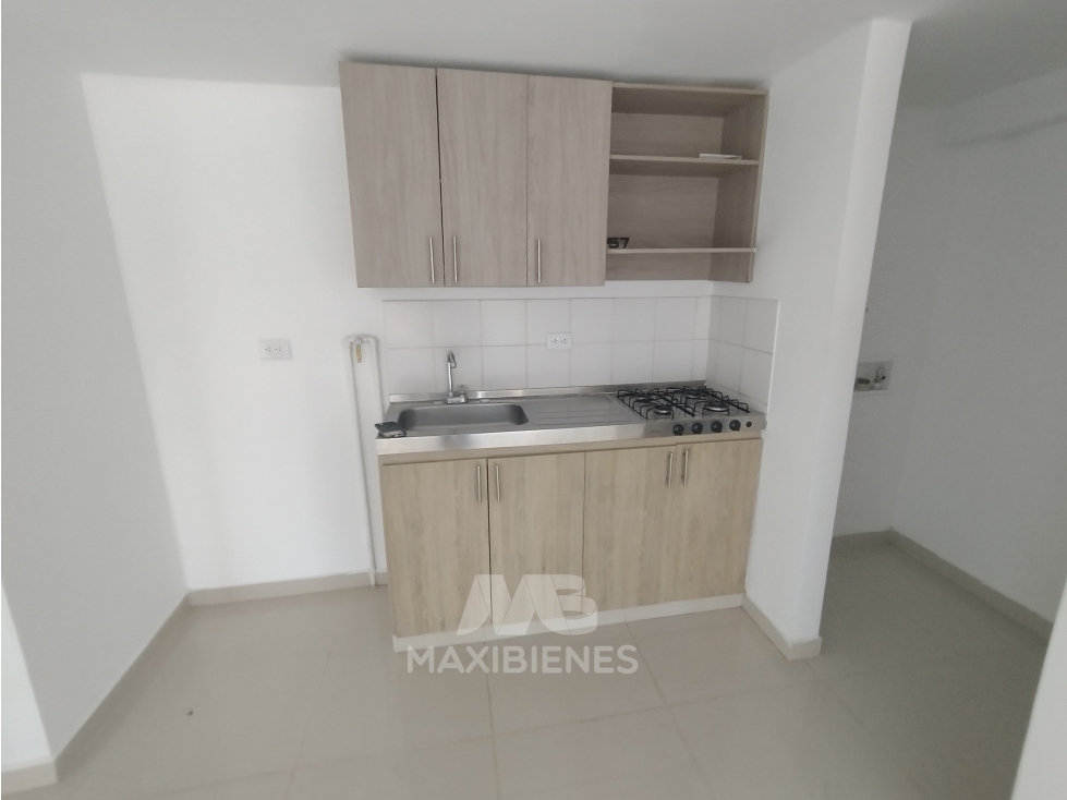 APARTAMENTO PARA ARRIENDO UBICADO EN BELLO — foto 3