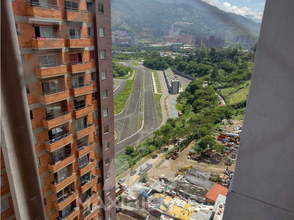 APARTAMENTO PARA ARRIENDO UBICADO EN BELLO — foto 5