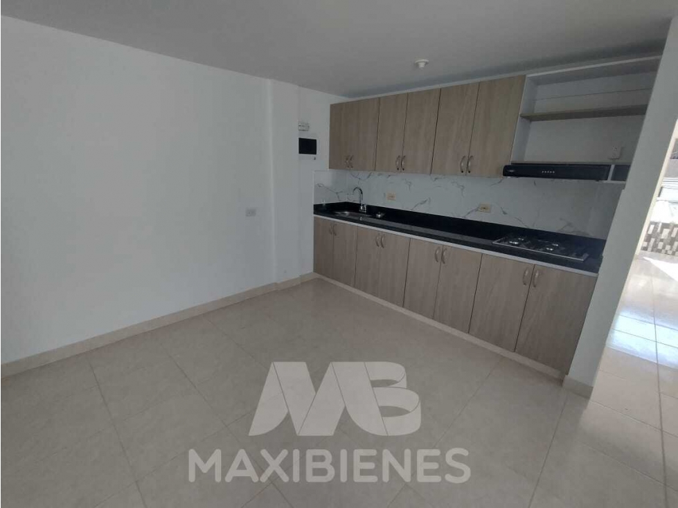 SE VENDE APARTAMENTO EN CASTILLA — foto 2