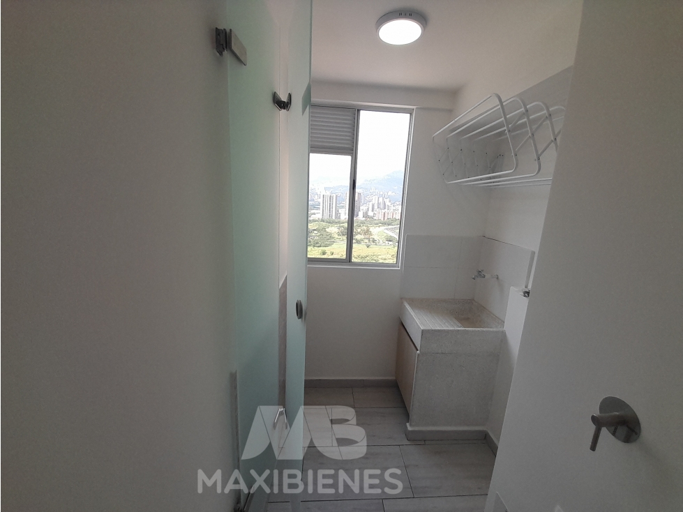 APARTAMENTO PARA ARRIENDO UBICADO EN NAVARRA — foto 5