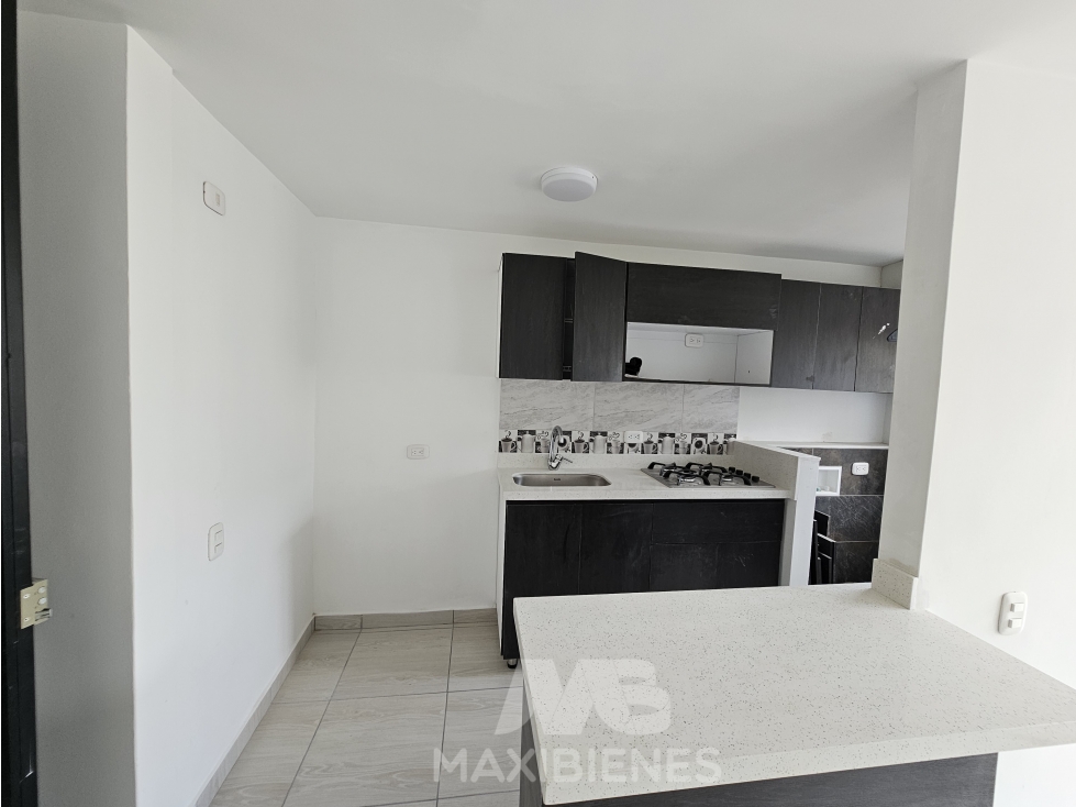 APARTAMENTO EN ARRRIENDO UBICADO EN COPACABANA — foto 3