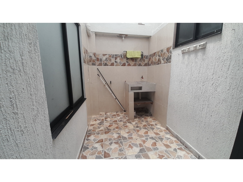APARTAMENTO PARA ARRIENDO UBICADO EN BELLO — foto 6