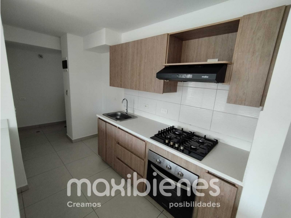 APARTAMENTO PARA ARRIENDO UBICADO EN BELLO — foto 2