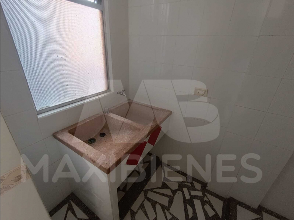 APARTAMENTO EN ARRIENDO EN EL SECTOR DE SAN JAVIER — foto 6