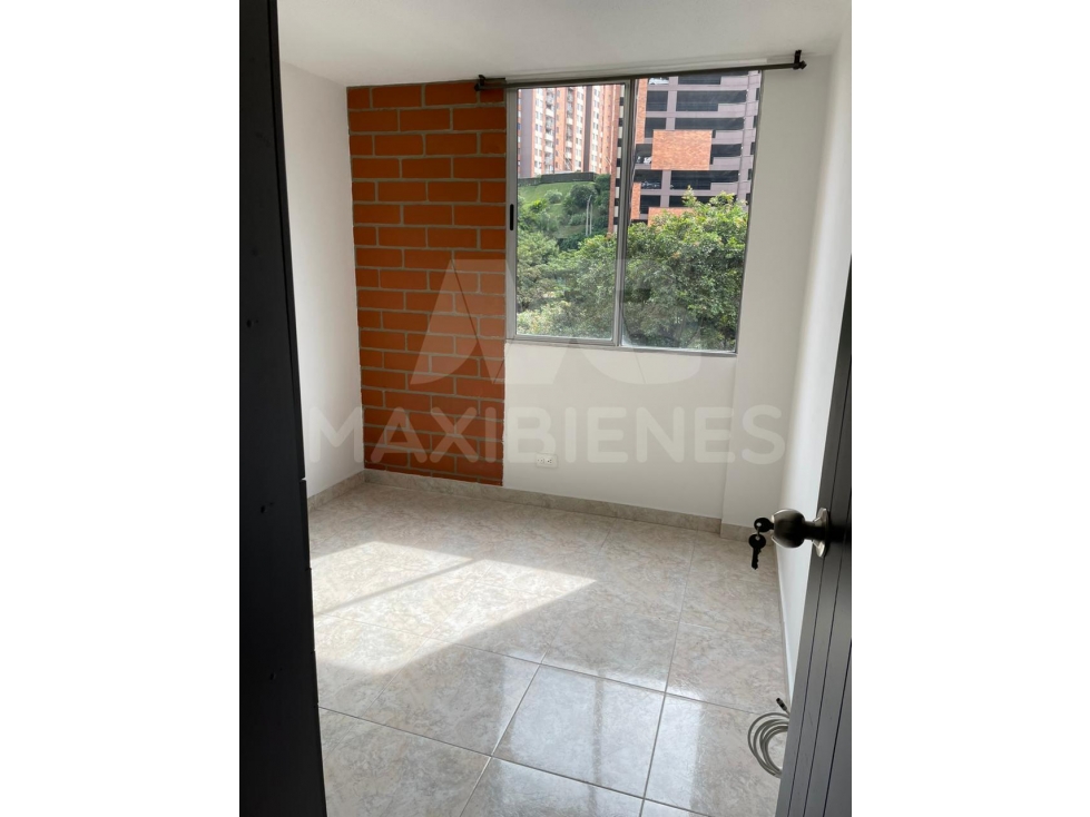 APARTAMENTO EN ARRIENDO EN EL SECTOR DE VIVIENDAS DEL SUR — foto 3