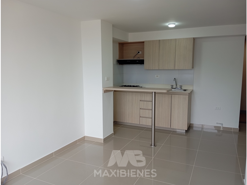 APARTAMENTO PARA ARRIENDO UBICADO EN BELLO — foto 4