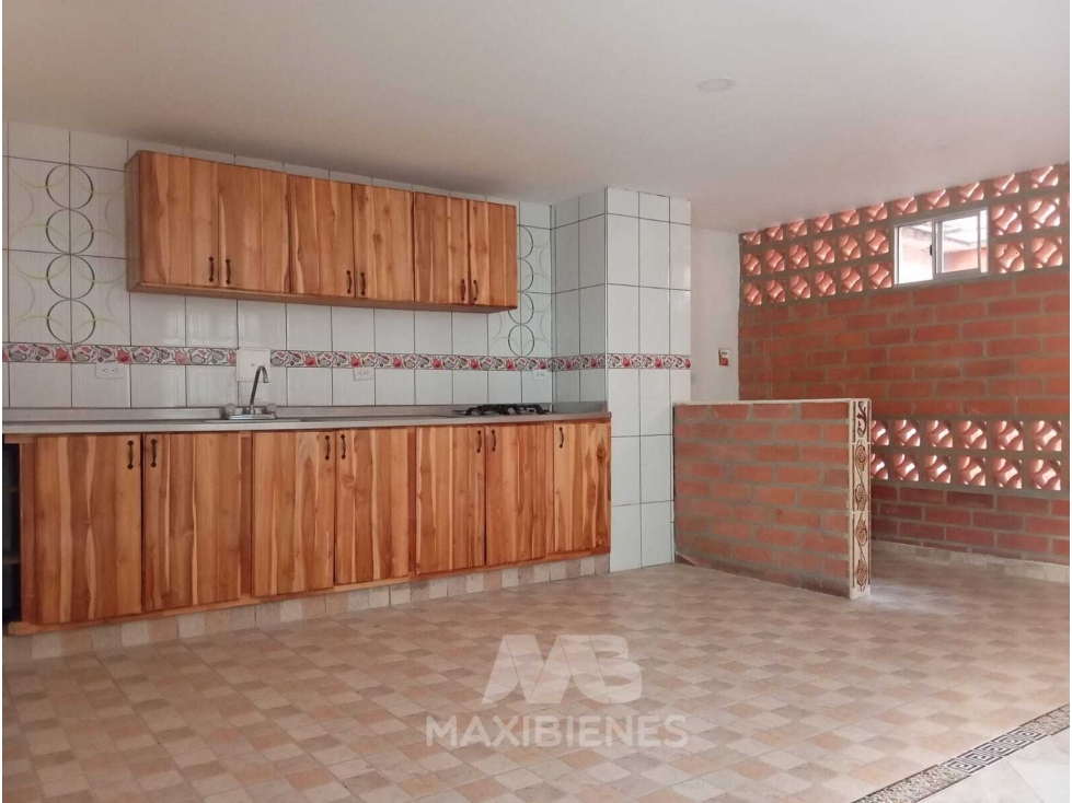 APARTAMENTO PARA ARRIENDO UBICADO EN BELLO — foto 3