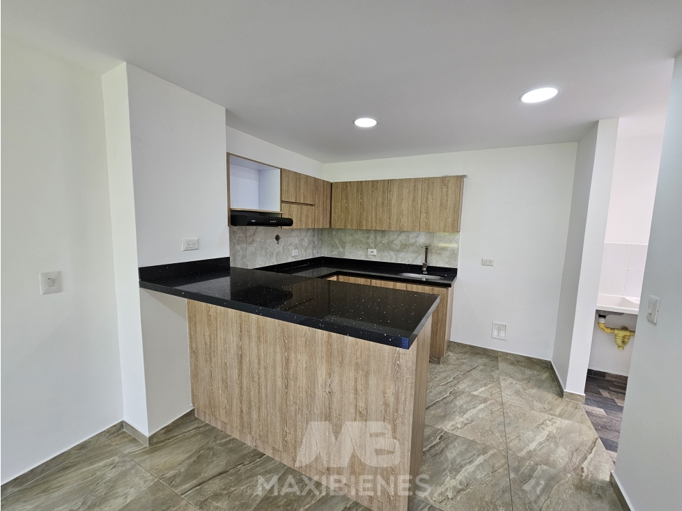 CASA EN ARRRIENDO UBICADA EN GIRARDOTA - 3