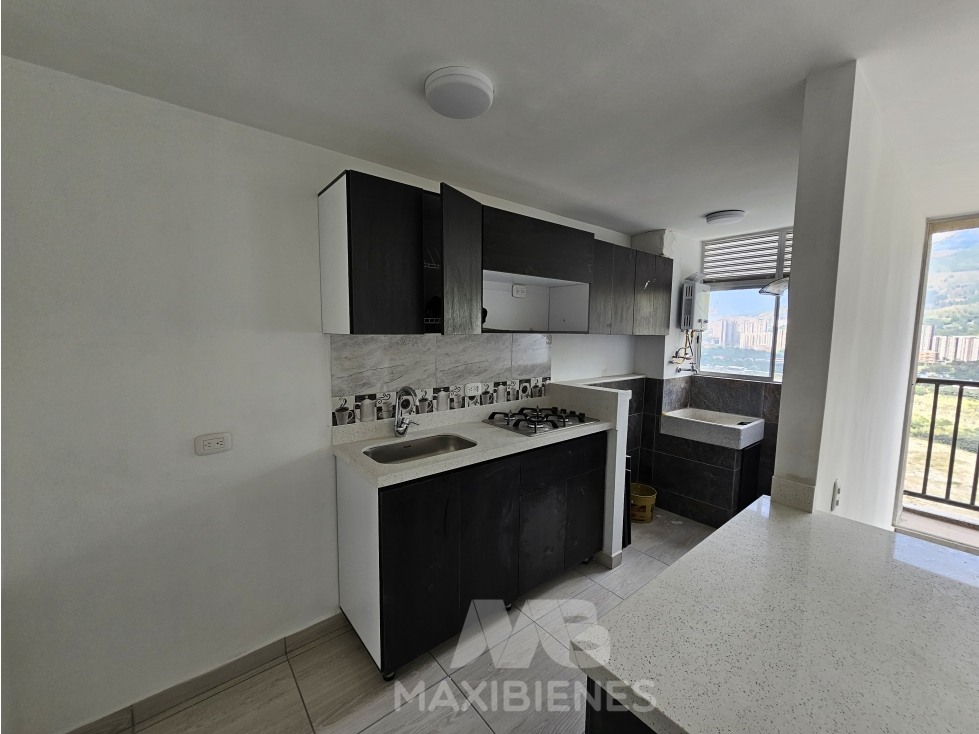 APARTAMENTO EN ARRRIENDO UBICADO EN COPACABANA — foto 2
