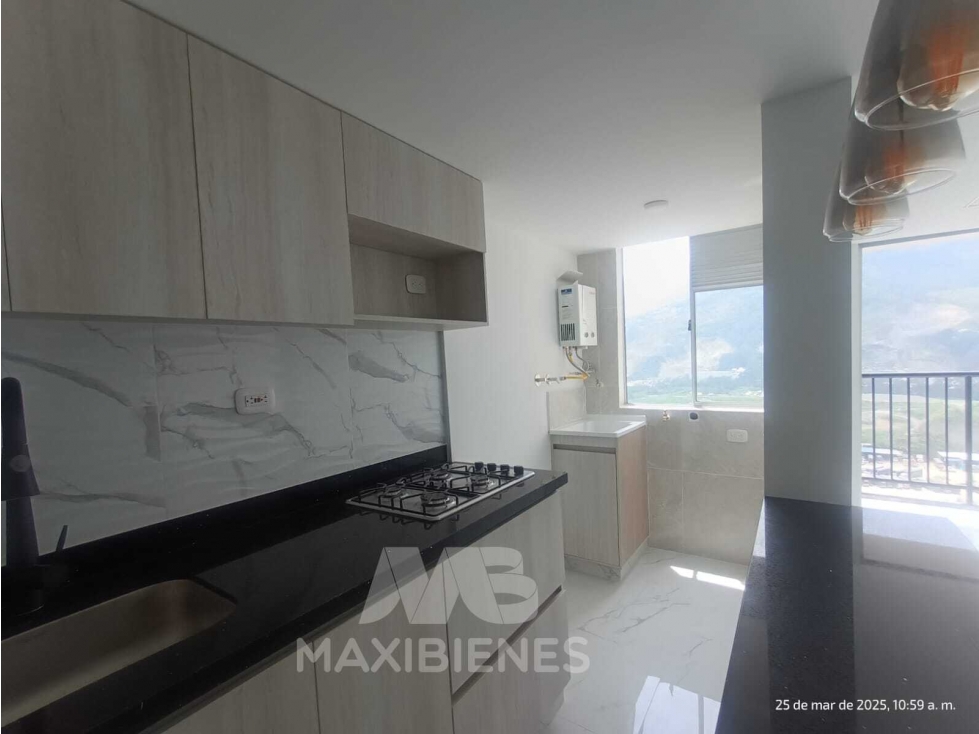 APARTAMENTO PARA ARRIENDO UBICADO EN BELLO — foto 2