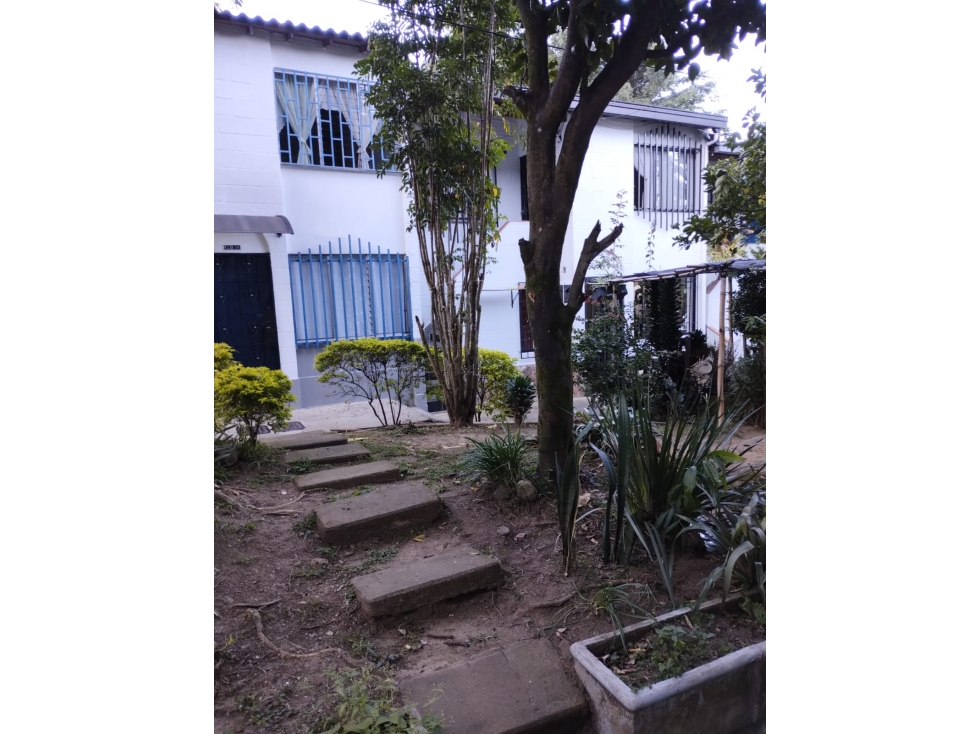 CASA EN VENTA SECTOR SAN JAVIER