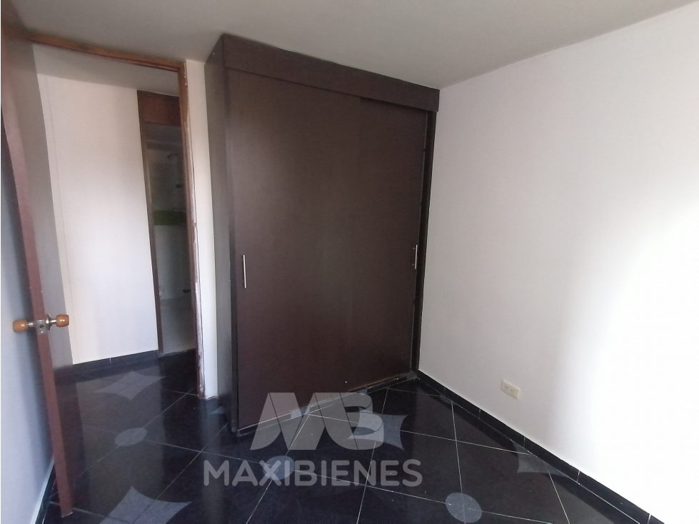 APARTAMENTO PARA ARRIENDO UBICADO EN BELLO — foto 2