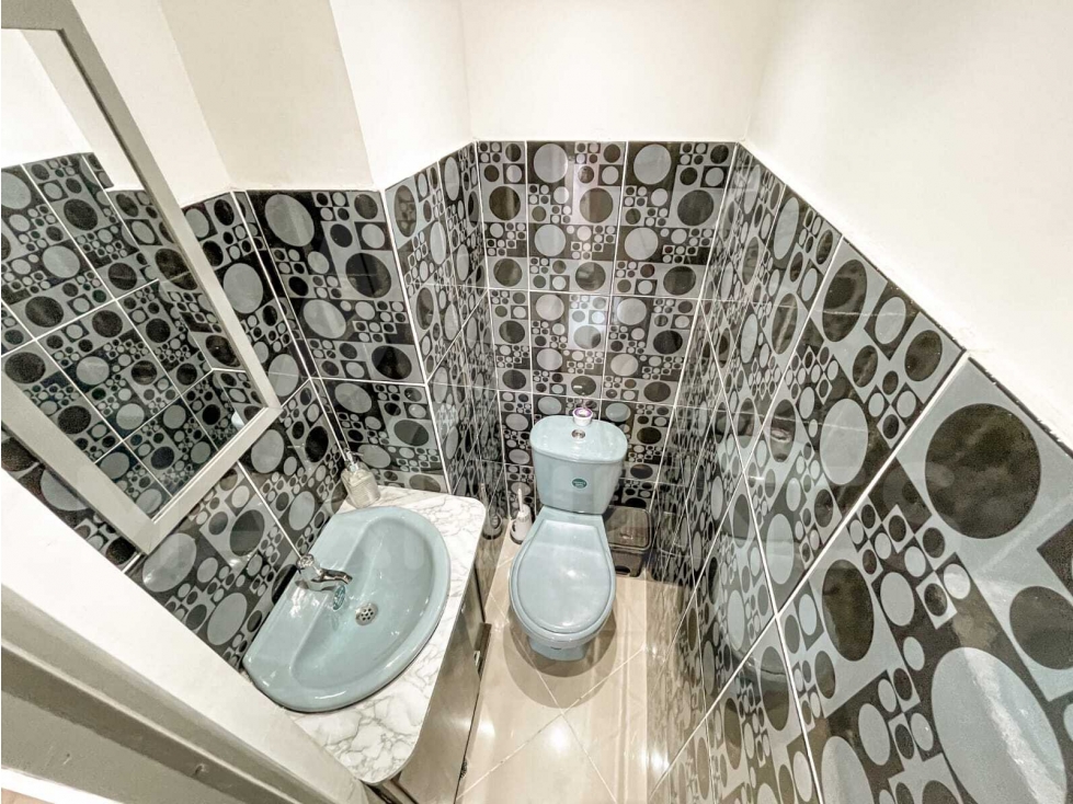 APARTAMENTO EN ARRIENDO EN EL SECTOR DE SANTA LUCIA — foto 3