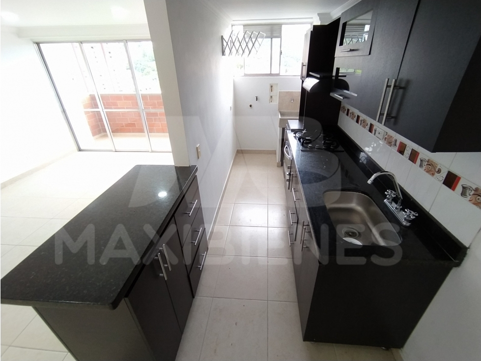 APARTAMENTO EN ARRIENDO EN EL SECTOR DE CALASANZ — foto 6