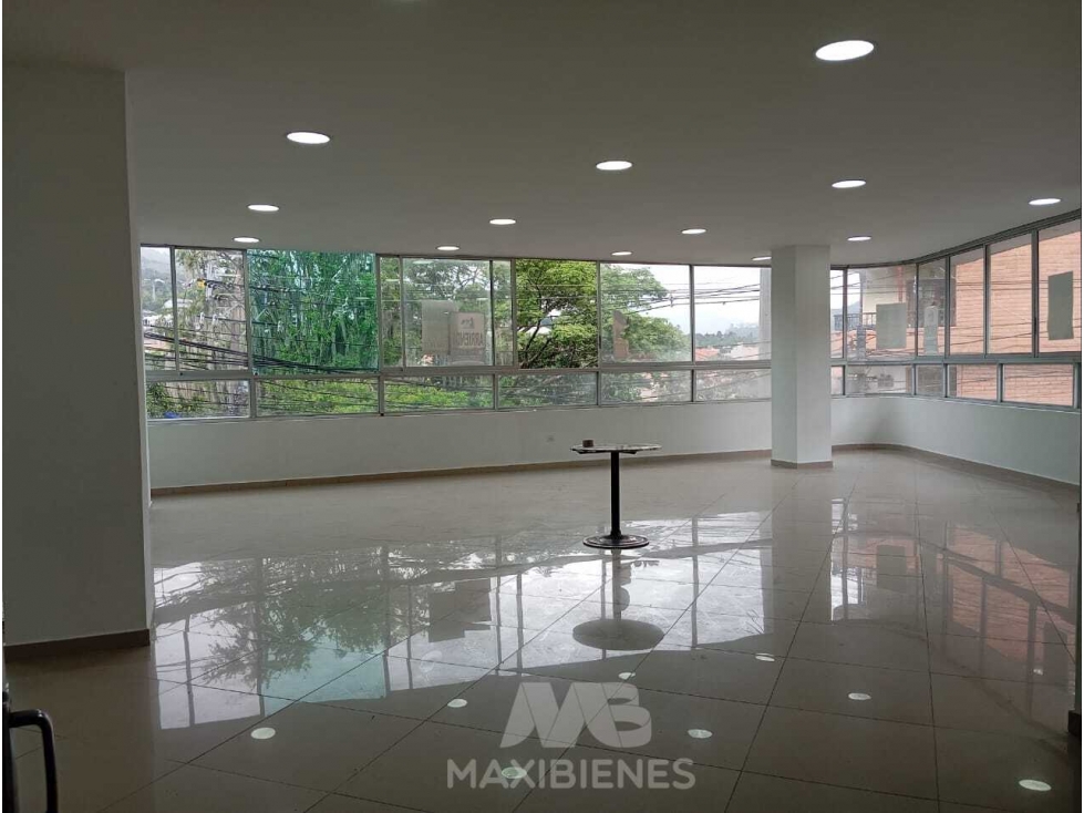 LOCAL PARA ARRIENDO UBICADO EN COPACABANA - 6