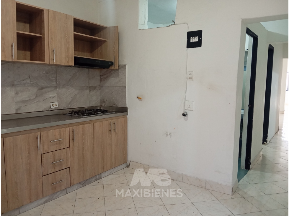 APARTAMENTO PARA ARRIENDO UBICADO EN BELLO — foto 2