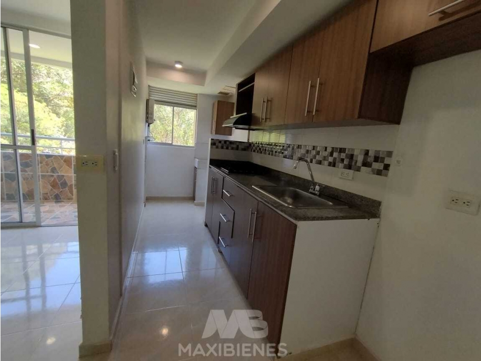 APARTAMENTO DISPONIBLE PARA ARRIENDO UBICADO EN BELLO