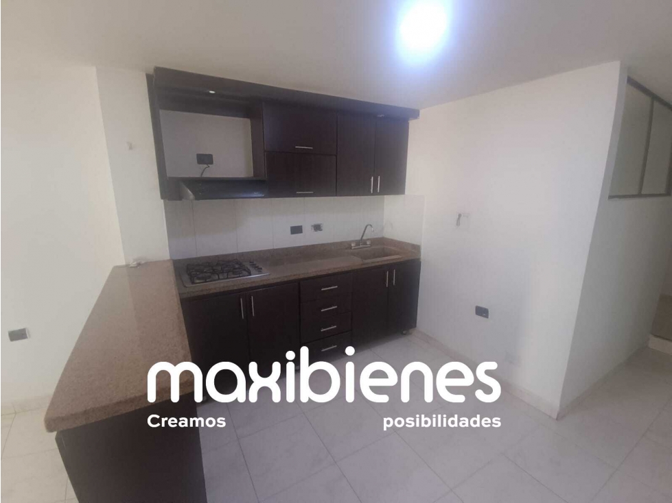 SE ARRIENDA APARTAMENTO EN BARRIO NUEVO. — foto 2